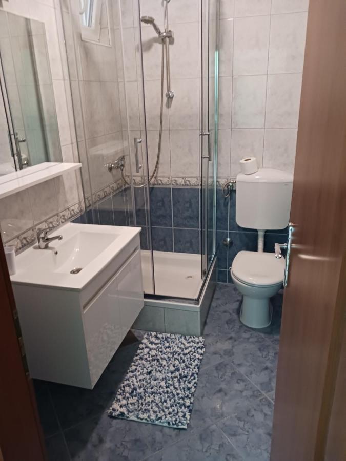 Apartmani Petra Primošten Esterno foto