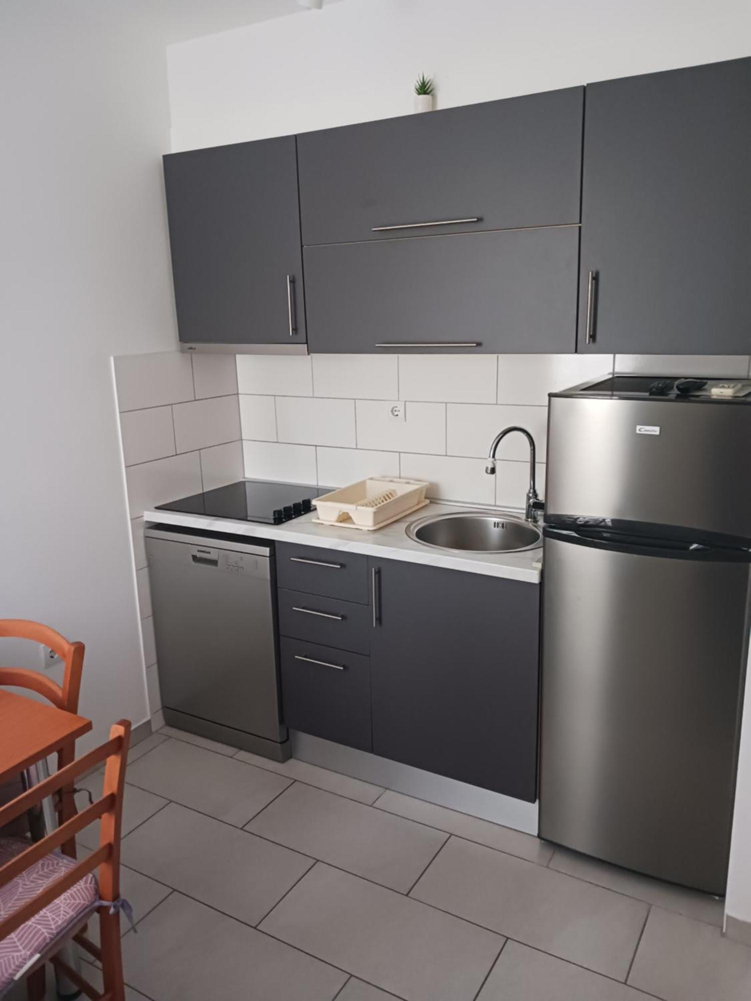 Apartmani Petra Primošten Esterno foto
