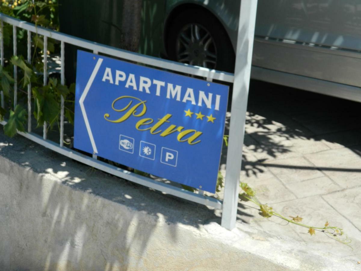 Apartmani Petra Primošten Esterno foto