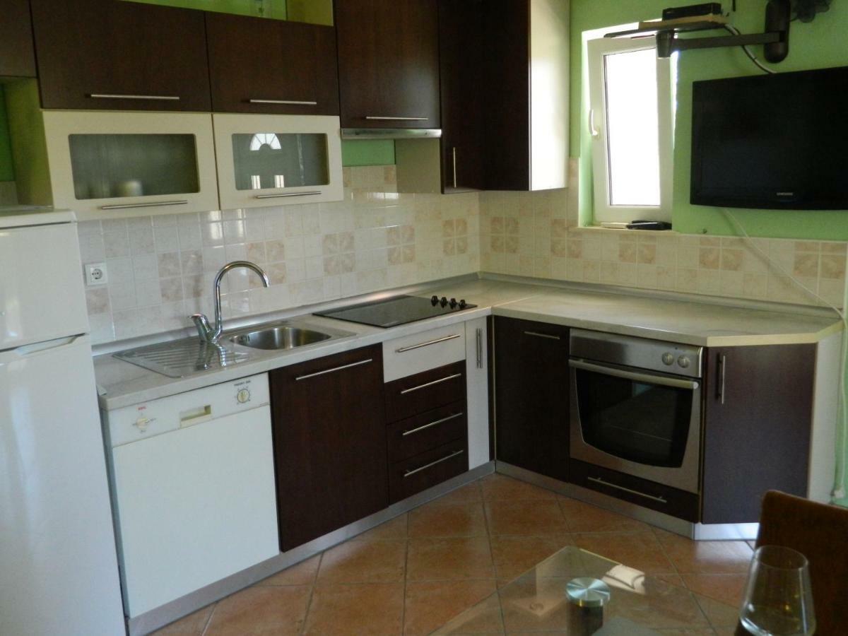 Apartmani Petra Primošten Esterno foto